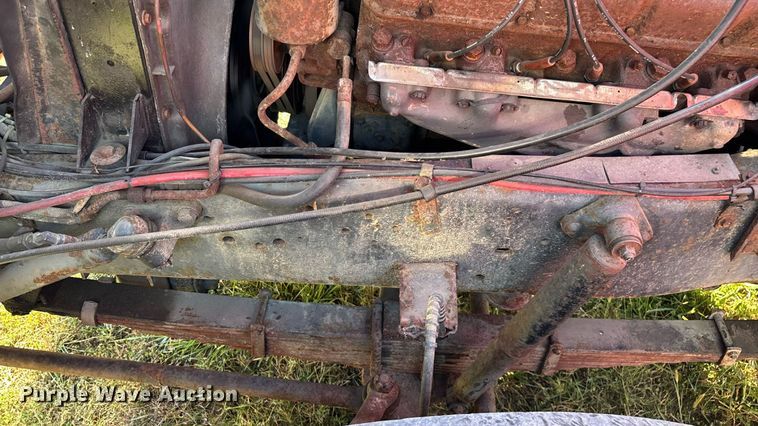 image for item EN5529 1979 Ford 900 pumper fire truck