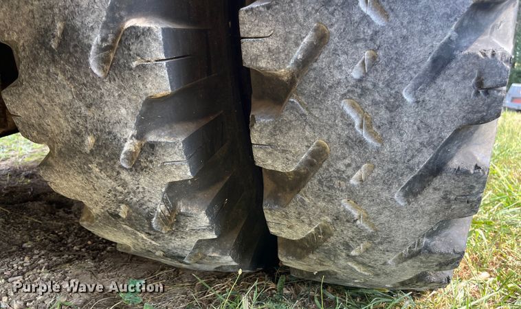 image for item EN5529 1979 Ford 900 pumper fire truck