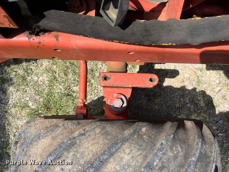 image for item EN5531 1998 Ditch Witch 3700DD trencher