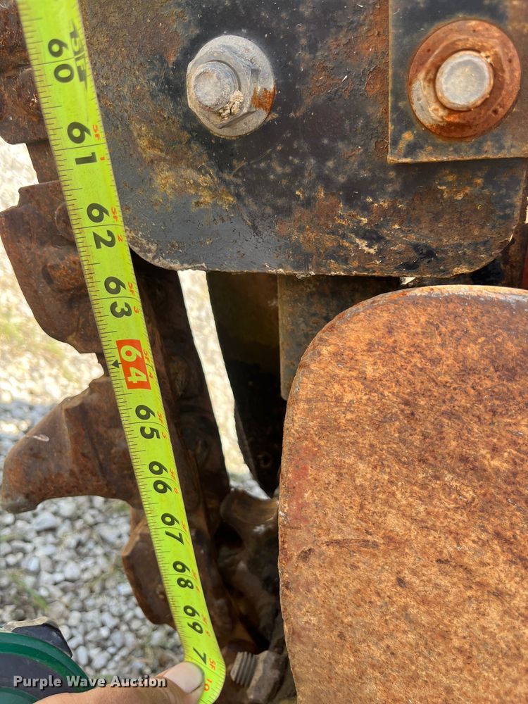 image for item EN5531 1998 Ditch Witch 3700DD trencher