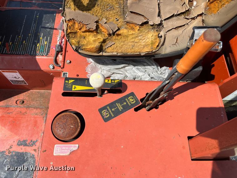 image for item EN5531 1998 Ditch Witch 3700DD trencher