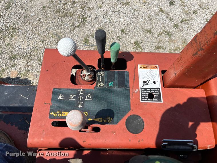 image for item EN5531 1998 Ditch Witch 3700DD trencher