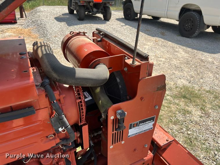 image for item EN5531 1998 Ditch Witch 3700DD trencher
