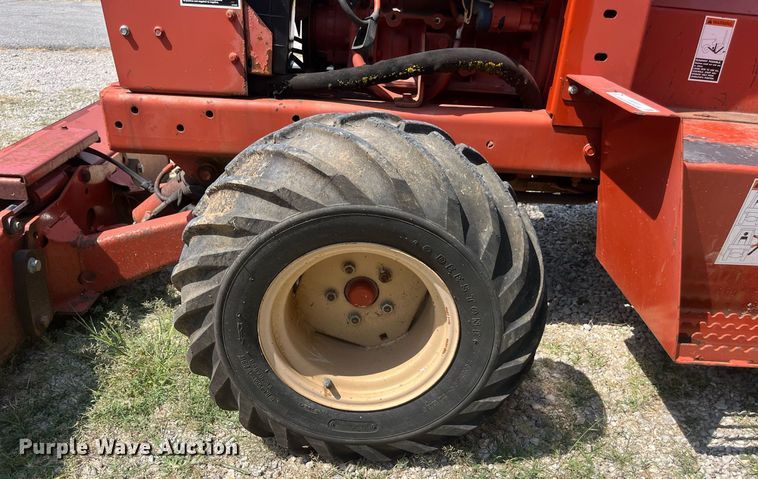 image for item EN5531 1998 Ditch Witch 3700DD trencher
