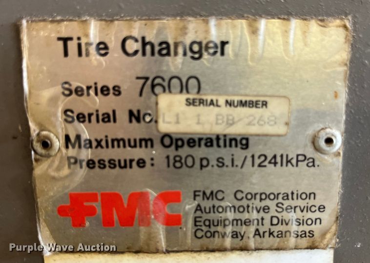 image for item EN5533 FMC 7600 tire machine