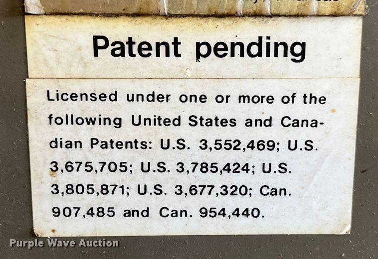 image for item EN5533 FMC 7600 tire machine