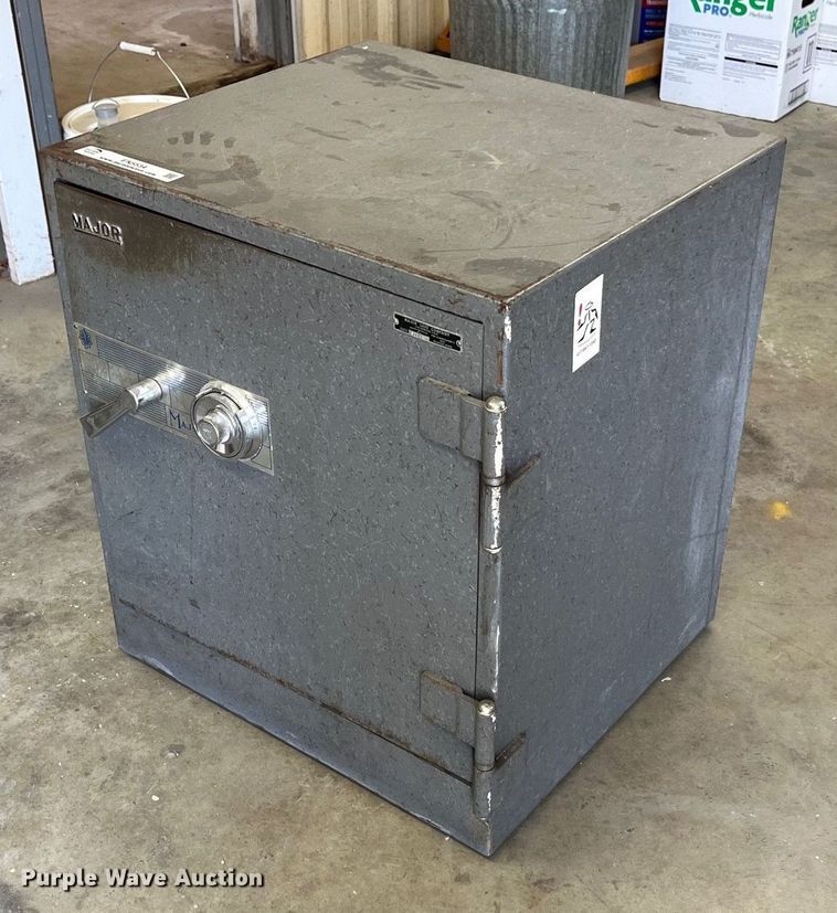 image for item EN5534 Major Safe Company  safe
