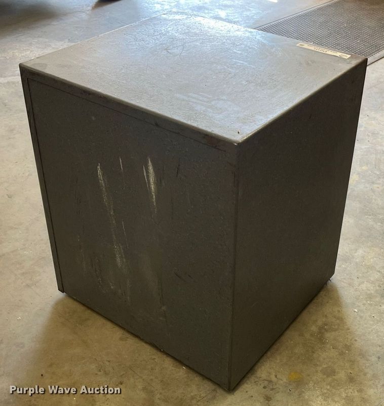 image for item EN5534 Major Safe Company  safe