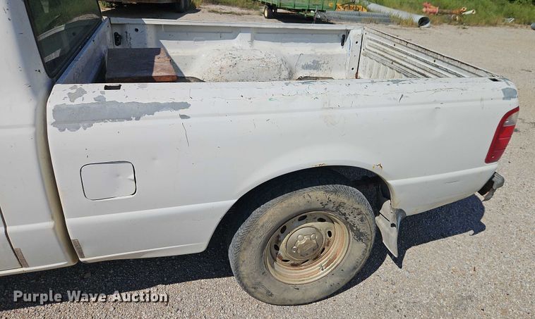 image for item EO4642 2001 Ford Ranger pickup truck