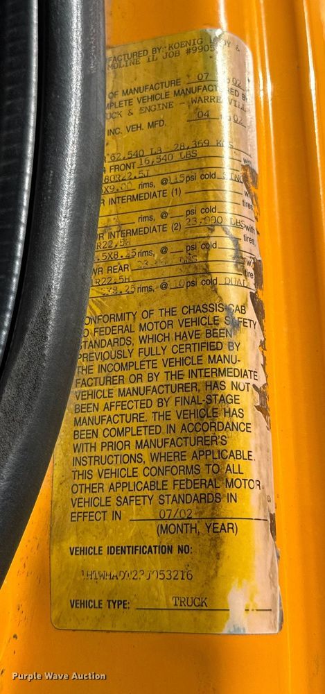 image for item ER0013 2003 International 7400 dump truck