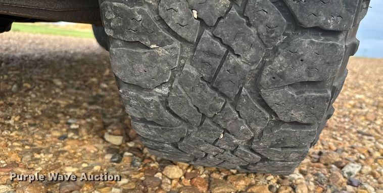 image for item ER2276 2016 Chevrolet Silverado 1500 pickup truck