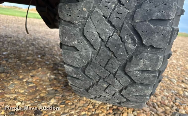 image for item ER2276 2016 Chevrolet Silverado 1500 pickup truck