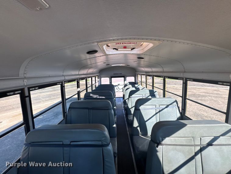 image for item ER2280 2003 Thomas Built school bus