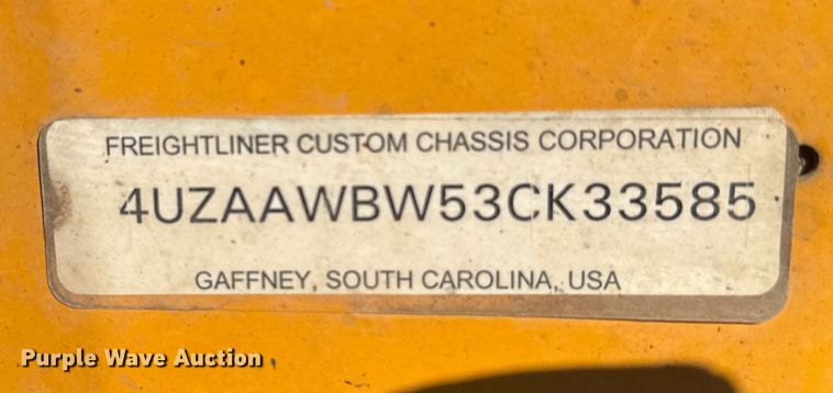 image for item ER2280 2003 Thomas Built school bus