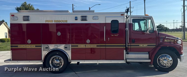 image for item ER2305 1995 Freightliner FL60 rescue vehicle