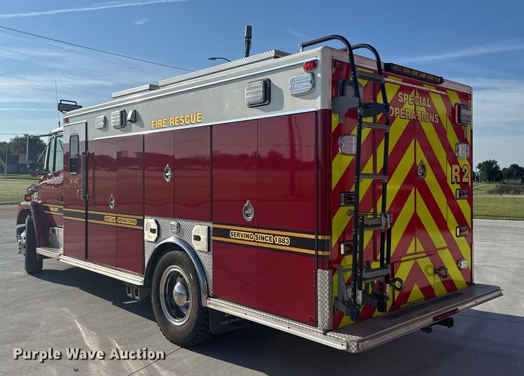 image for item ER2305 1995 Freightliner FL60 rescue vehicle