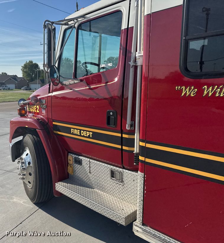 image for item ER2305 1995 Freightliner FL60 rescue vehicle