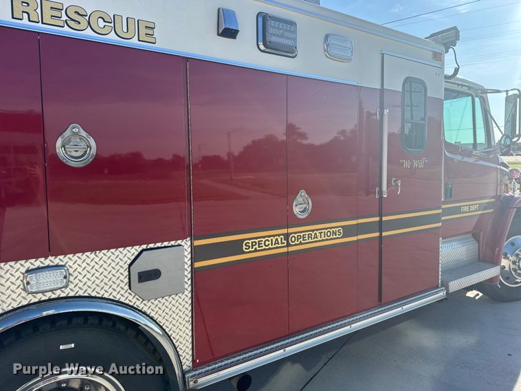 image for item ER2305 1995 Freightliner FL60 rescue vehicle
