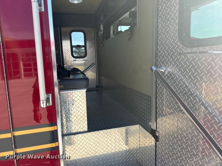 image for item ER2305 1995 Freightliner FL60 rescue vehicle