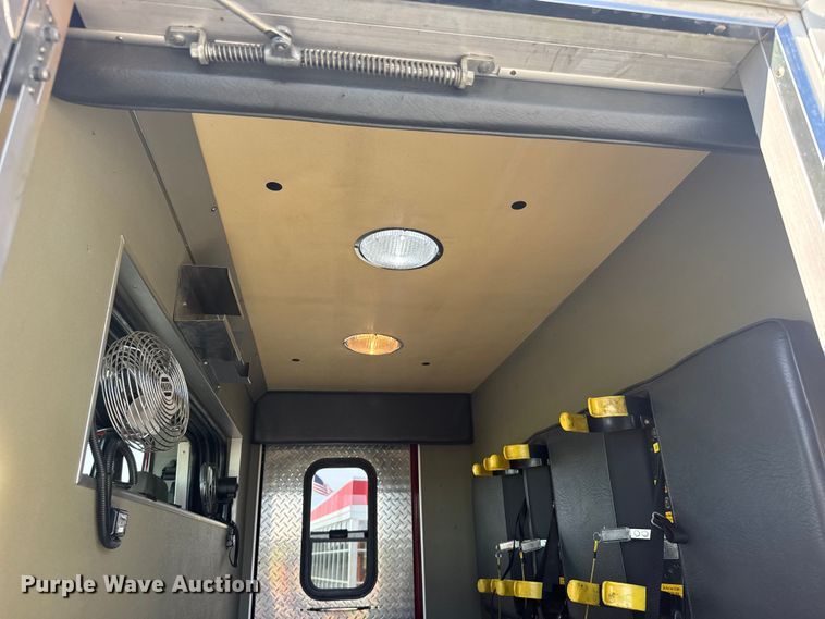 image for item ER2305 1995 Freightliner FL60 rescue vehicle