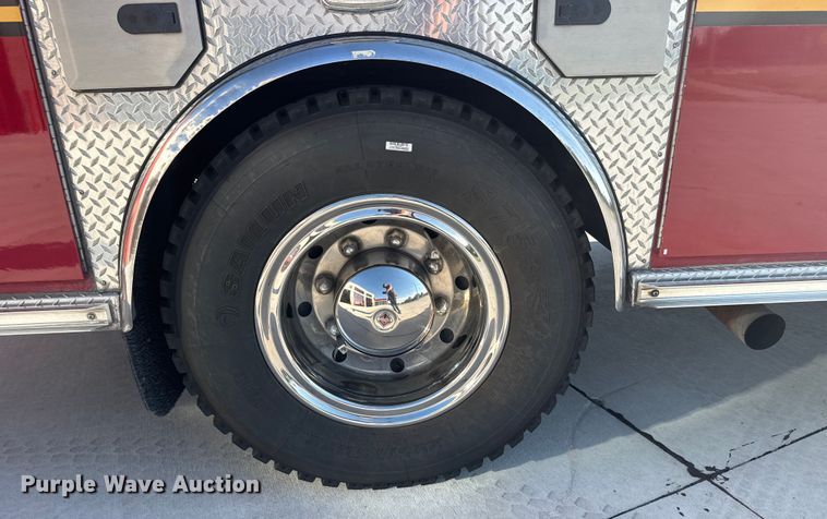 image for item ER2305 1995 Freightliner FL60 rescue vehicle