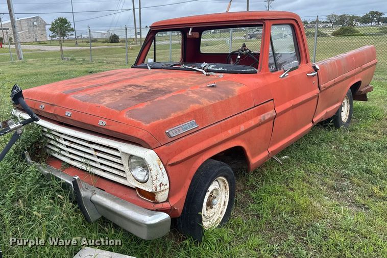 image for item ER2308 1966 Ford F100 pickup truck