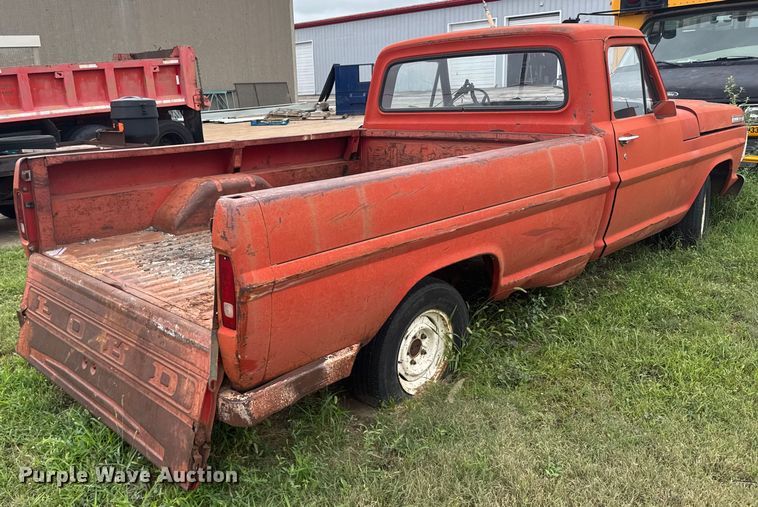 image for item ER2308 1966 Ford F100 pickup truck