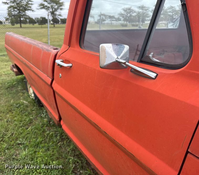 image for item ER2308 1966 Ford F100 pickup truck