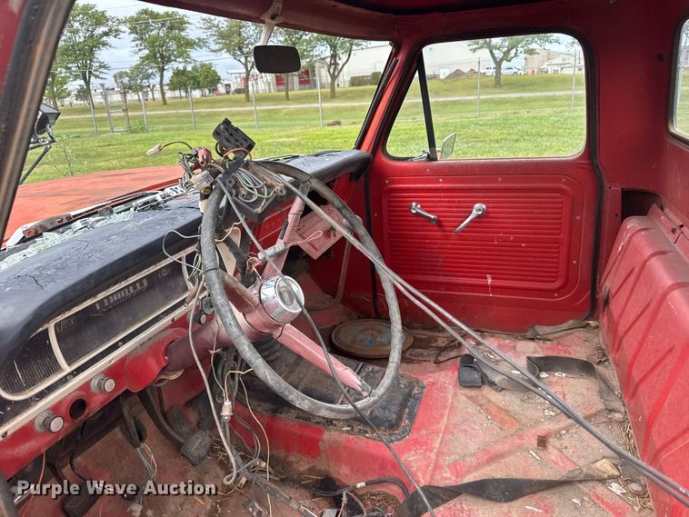 image for item ER2308 1966 Ford F100 pickup truck