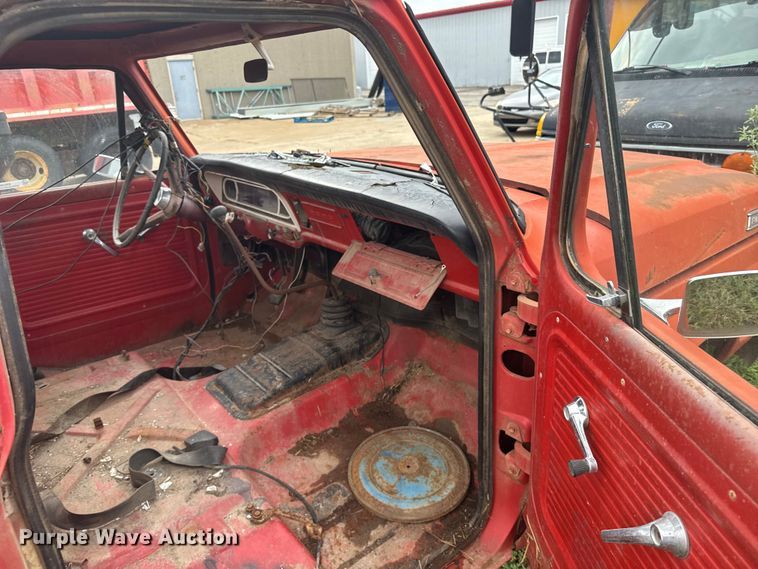 image for item ER2308 1966 Ford F100 pickup truck