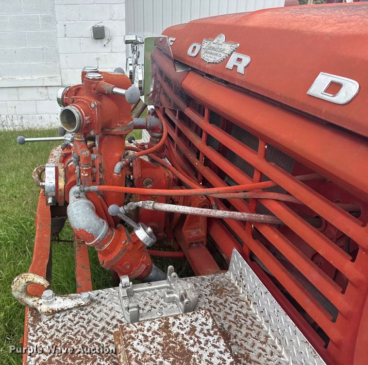 image for item ER2318 1975 Ford pumper fire truck