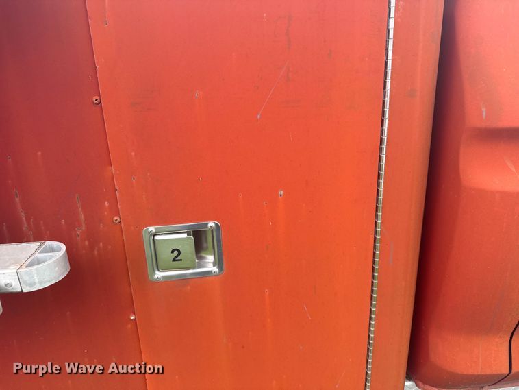 image for item ER2318 1975 Ford pumper fire truck