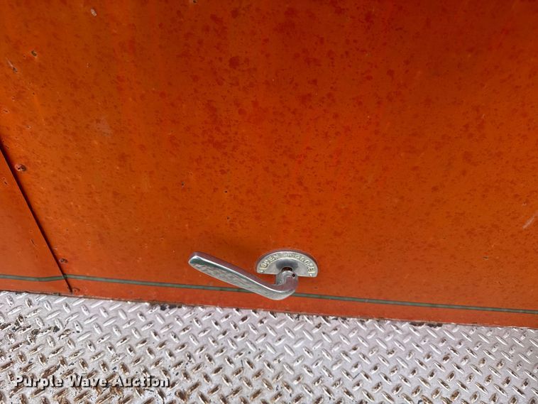 image for item ER2318 1975 Ford pumper fire truck