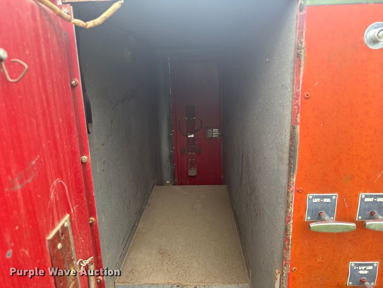 image for item ER2318 1975 Ford pumper fire truck