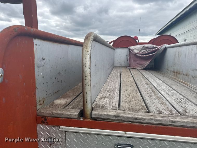 image for item ER2318 1975 Ford pumper fire truck