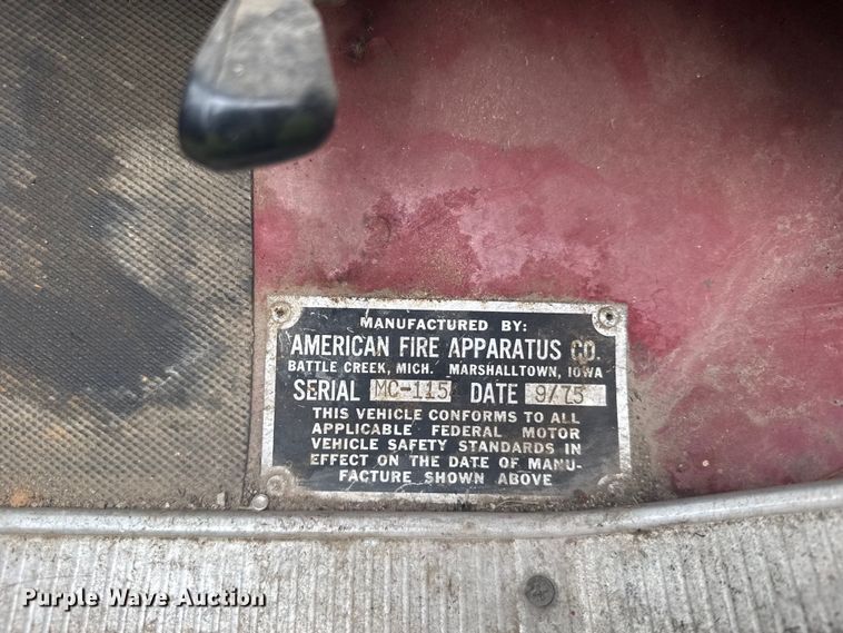 image for item ER2318 1975 Ford pumper fire truck