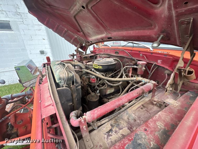 image for item ER2318 1975 Ford pumper fire truck