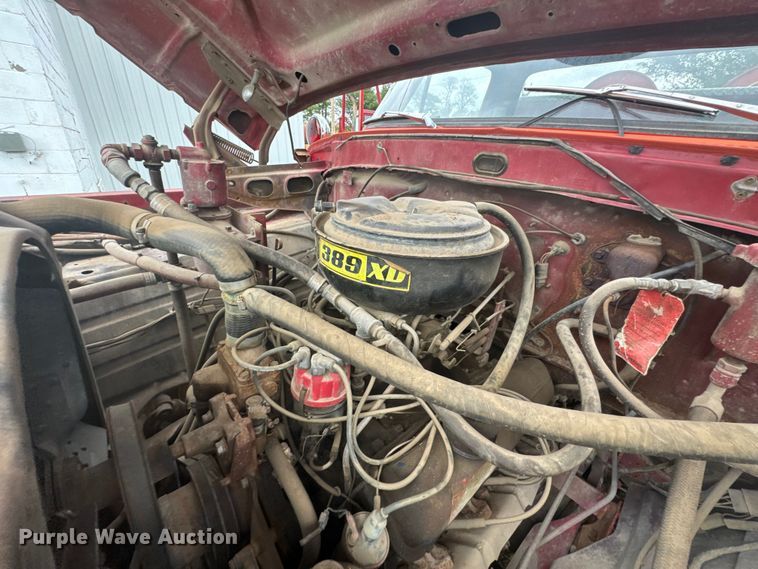 image for item ER2318 1975 Ford pumper fire truck