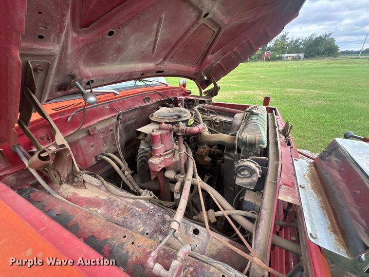 image for item ER2318 1975 Ford pumper fire truck