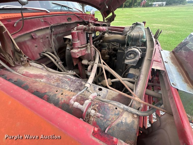 image for item ER2318 1975 Ford pumper fire truck