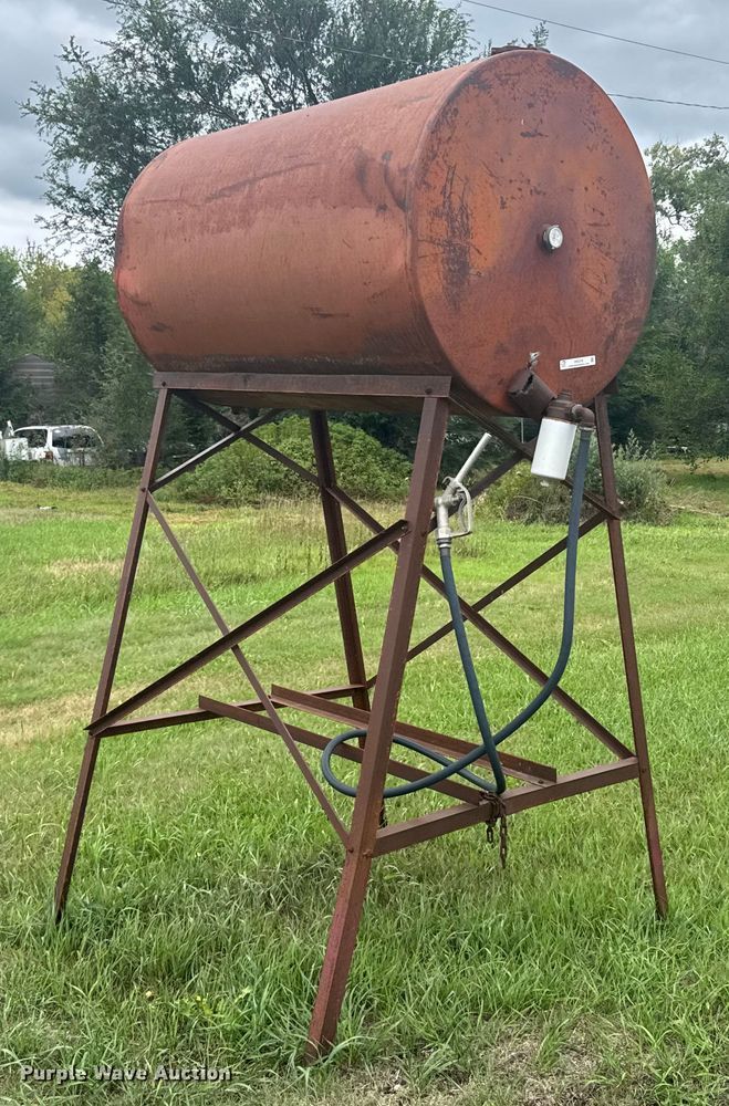 image for item ER2319 Fuel tank