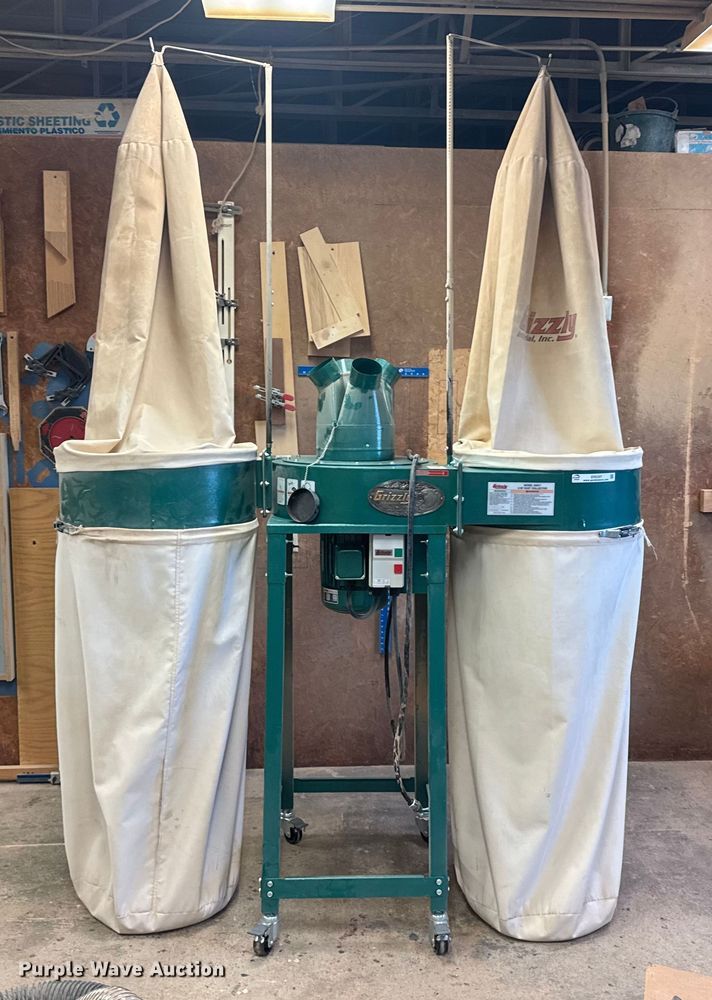 image for item ER2327 2005 Grizzly G9958 dust collection