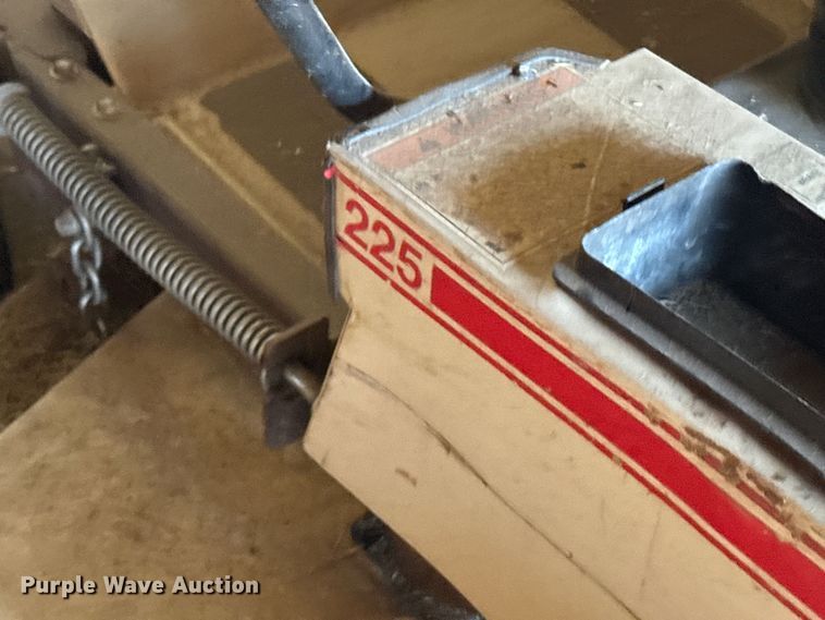 image for item ER2330 Grass hopper 225 ZTR lawn mower