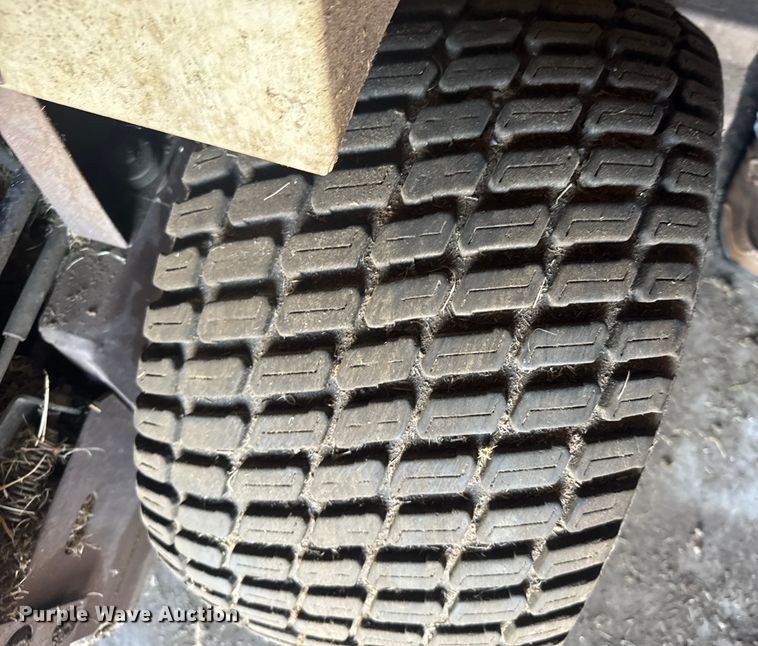 image for item ER2330 Grass hopper 225 ZTR lawn mower