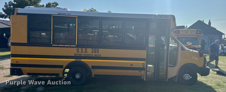 image for item ER2331 2016 Chevrolet Express school bus