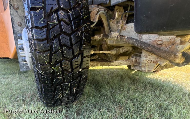 image for item ER2331 2016 Chevrolet Express school bus