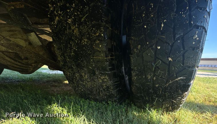 image for item ER2331 2016 Chevrolet Express school bus