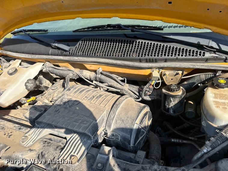 image for item ER2332 2014 Chevrolet Express school bus