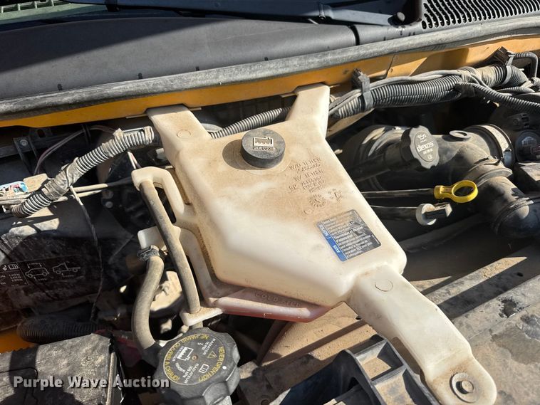 image for item ER2332 2014 Chevrolet Express school bus