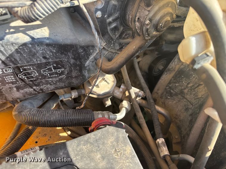 image for item ER2332 2014 Chevrolet Express school bus